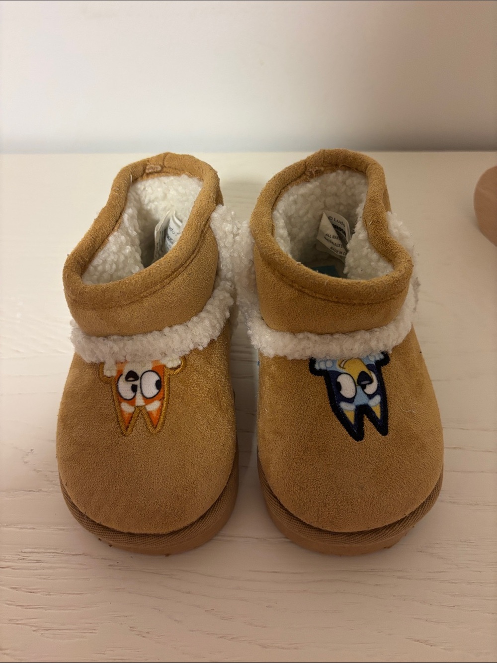 Bluey Faux-Sherpa slippers